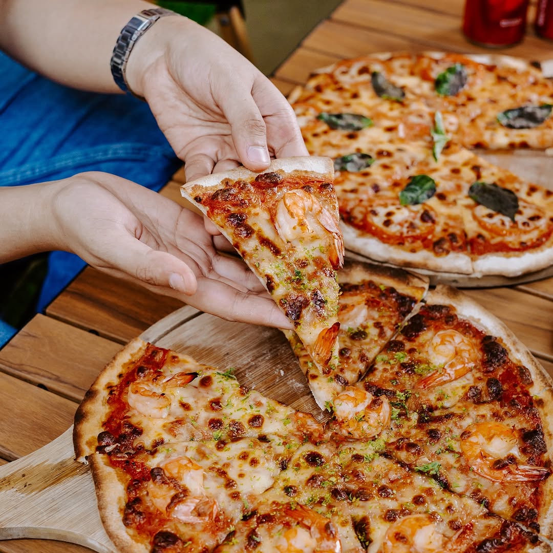 Pizza at Kamp Lilim